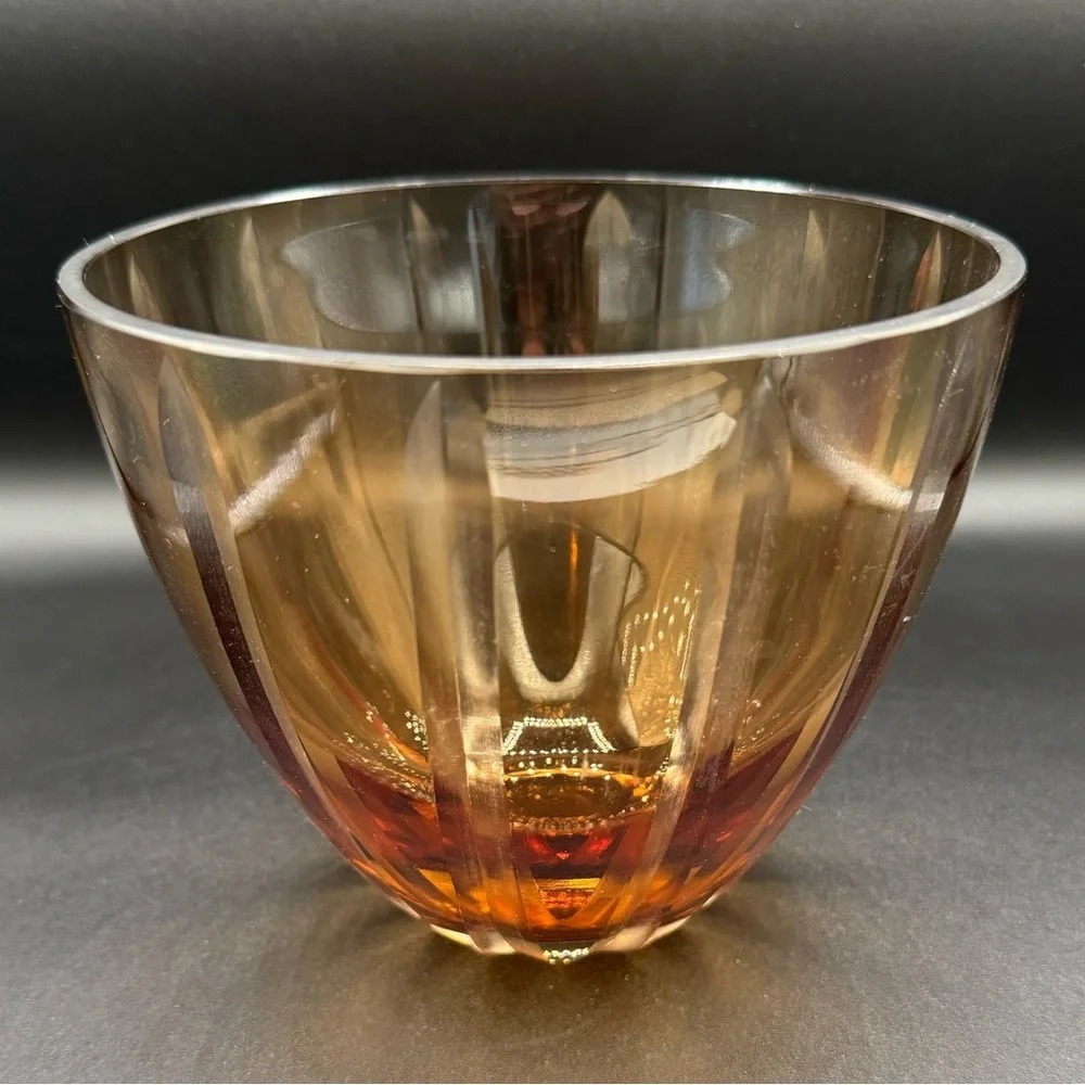 Mid-Century Modern Amber Brown Crystal Etched Glass Display or Fruit Bowl